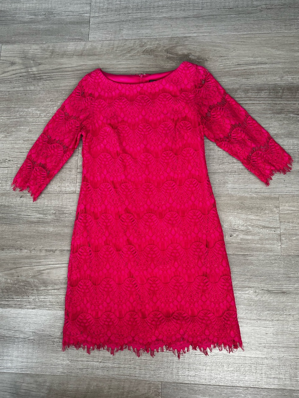Jessica Howard Hot Pink Lace Shift Dress